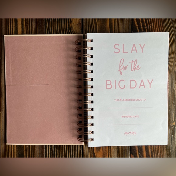 MISS TO MRS • Future Mrs wedding planner notebook agenda writing planning book - Picture 6 of 9